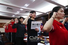 停球射門訓練器認真學習反興奮劑知識