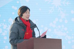 作為冰雪人很高興看足球訓(xùn)練器材到青少年冰雪運動發(fā)展