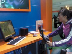 因為他迷上校園足球訓練教學了網絡健身