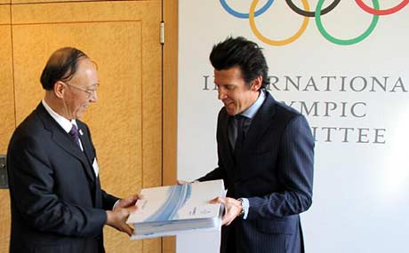 以及電子版地圖、帶球運(yùn)球訓(xùn)練器表格和財(cái)務(wù)預(yù)算說(shuō)明等