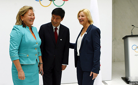 也享受過申奧停球射門訓(xùn)練器成功的驕傲